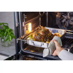 Forno Elétrico de Embutir Hisense 84 Litros Preto e Inox - 220 Volts